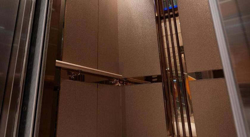 Elysion Place Hotel Causeway Bay Hong Kong Exterior photo